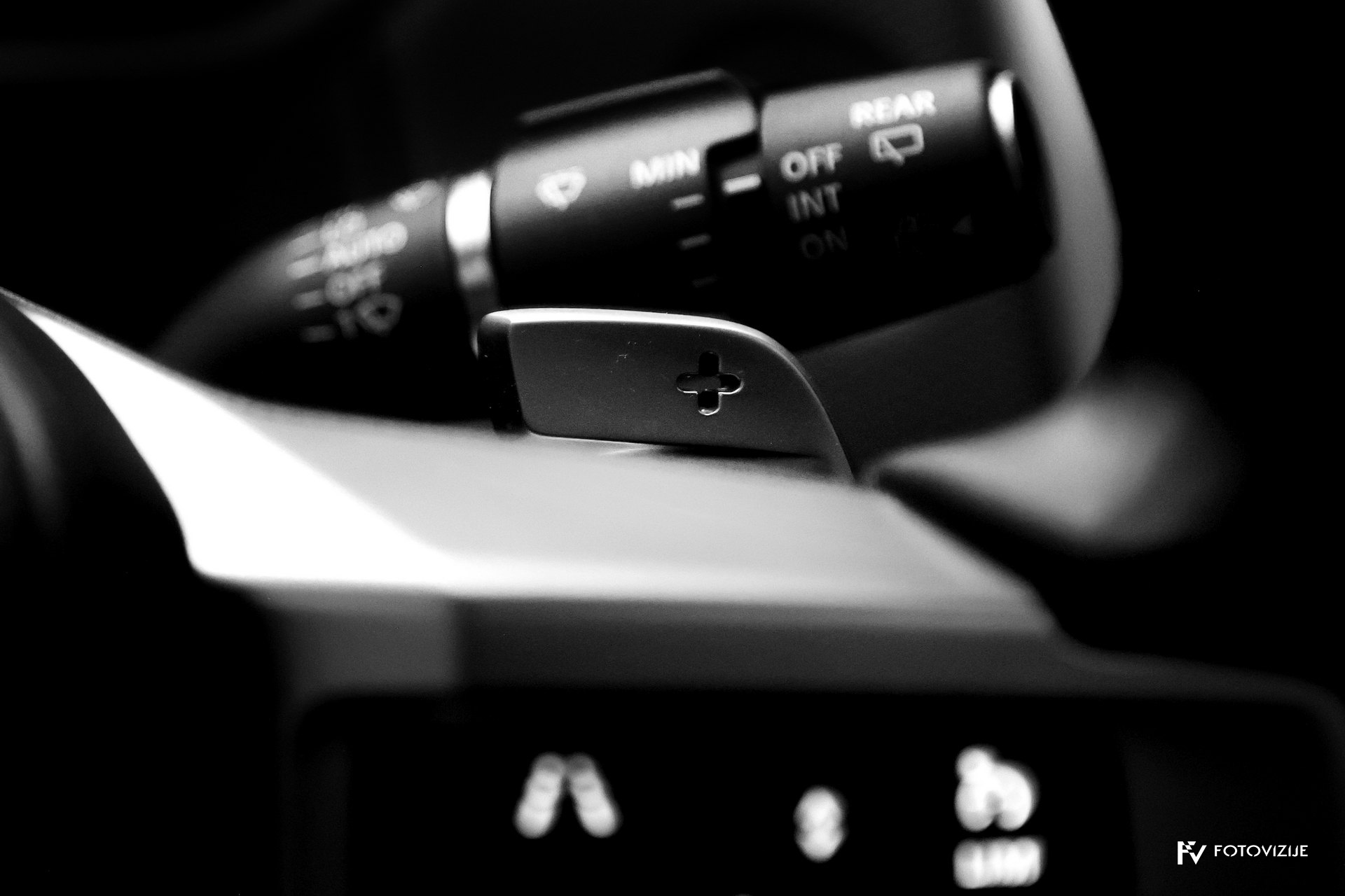 Land Rover Discovery HSE gear leaver