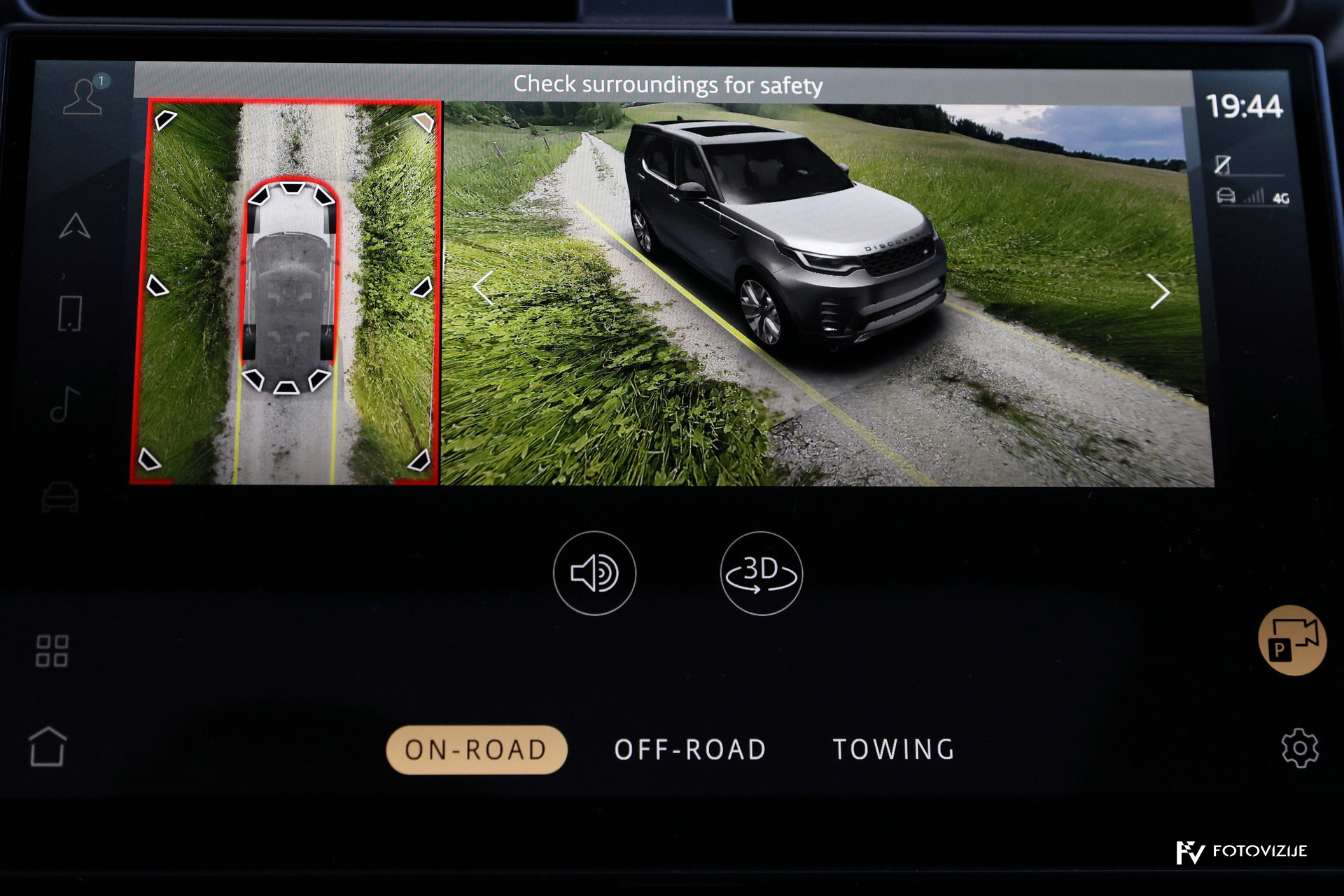 Land Rover Discovery HSE 3D camera