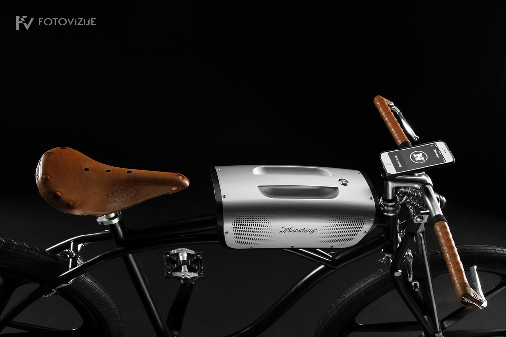 Fotografija detajlov prototipa električnega kolesa Noordung No. 1
